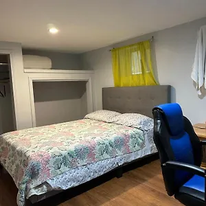 Ghalib Homestay Séjour chez l'habitant Toronto