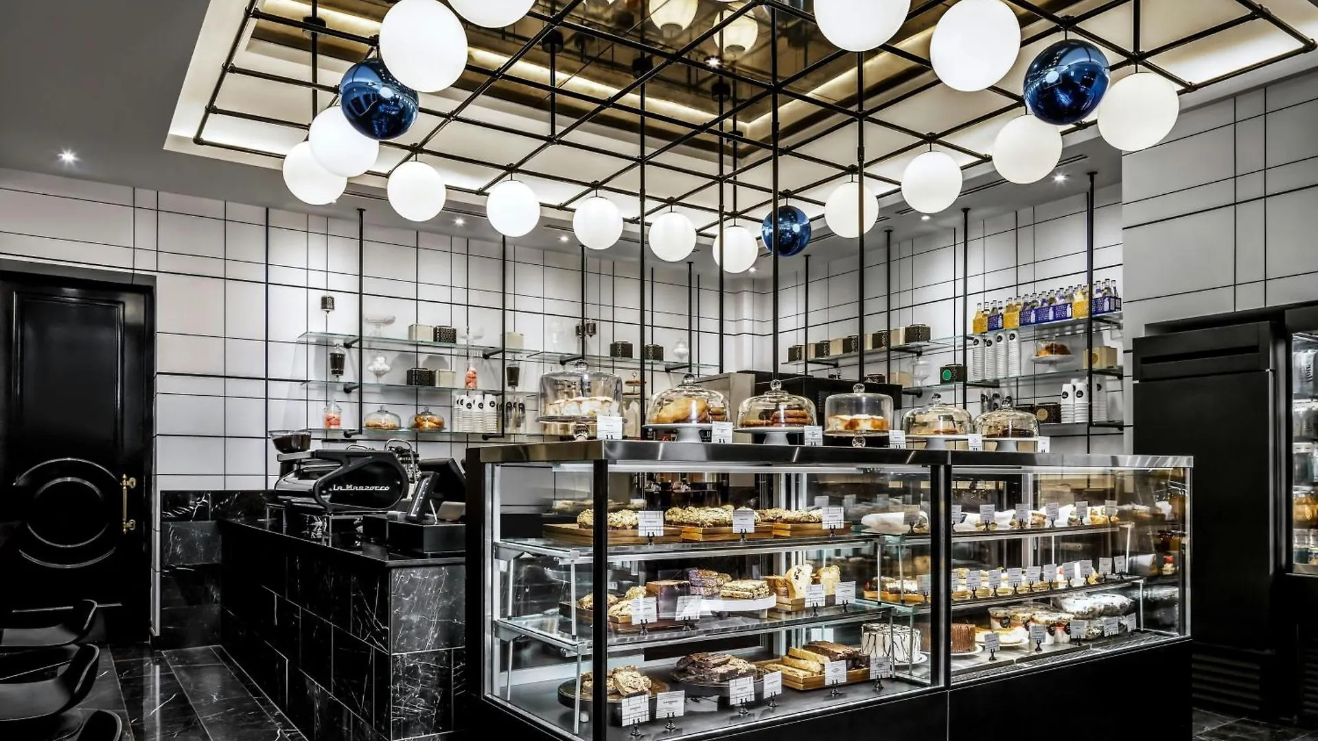 ***** Hotel Bisha, A Luxury Collection Hotel, Toronto Canada
